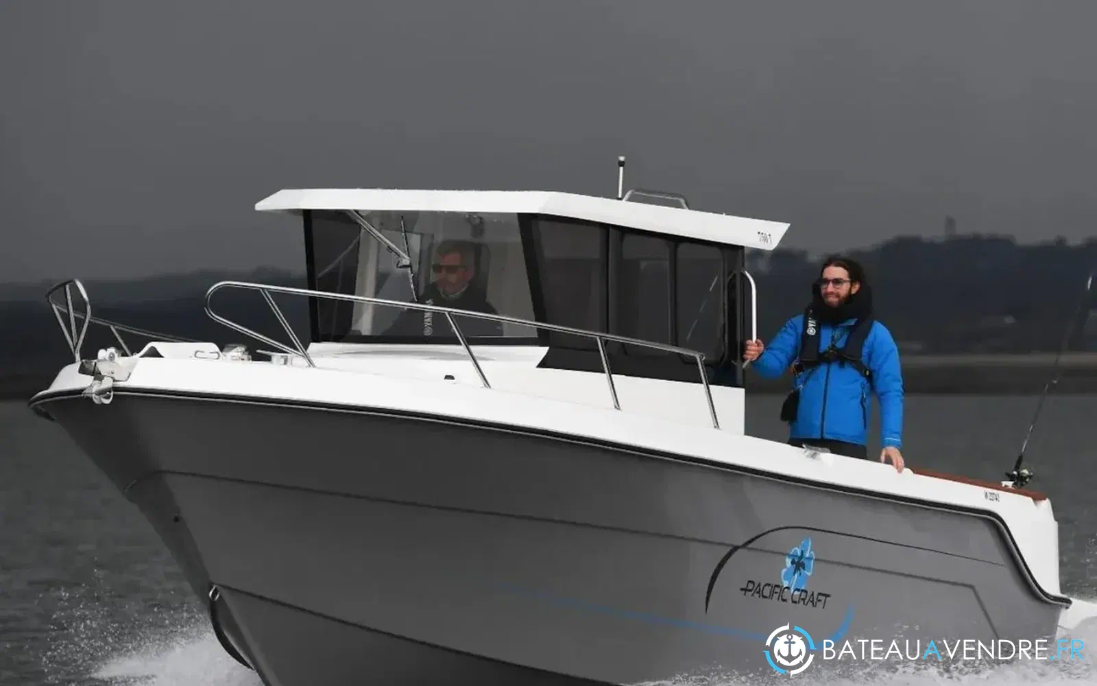 slider 4 Pacific Craft 750 TIMONIER