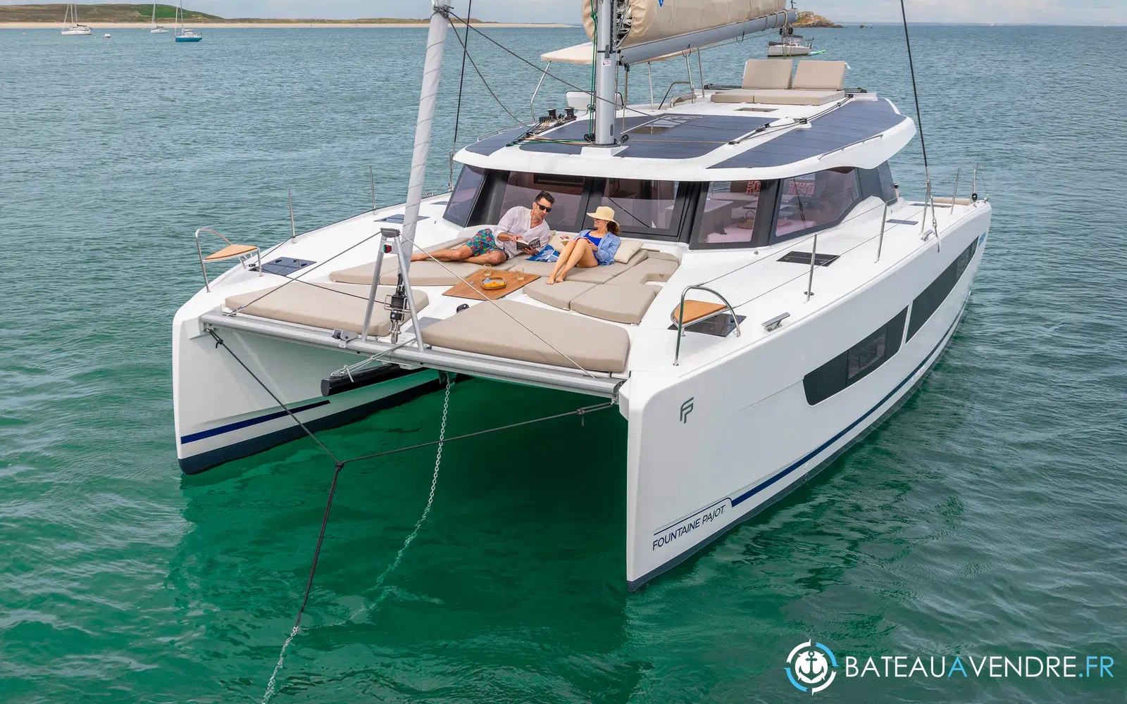 slider 2 Fountaine Pajot FP 41