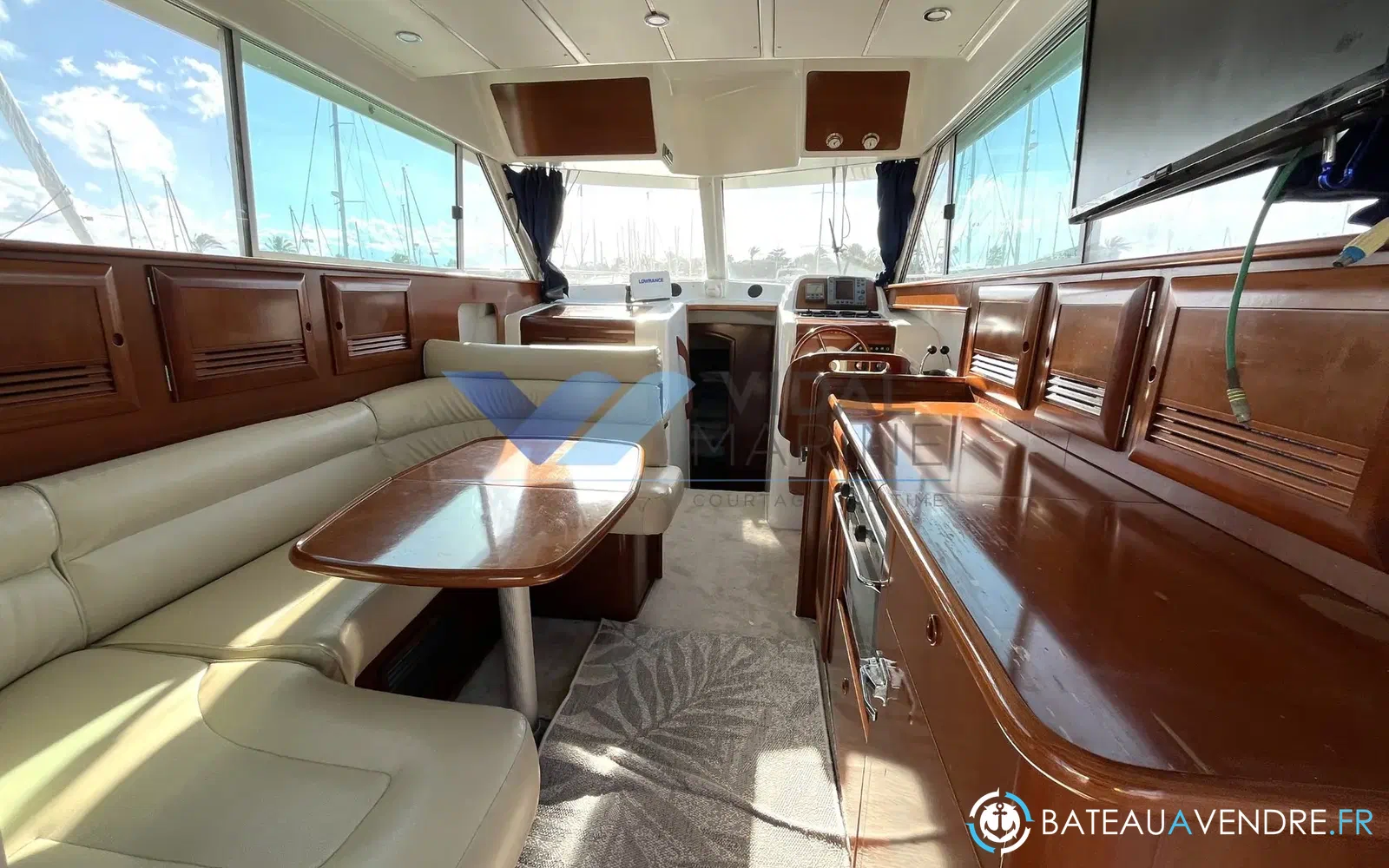 slider 1 Beneteau Antares 10.80