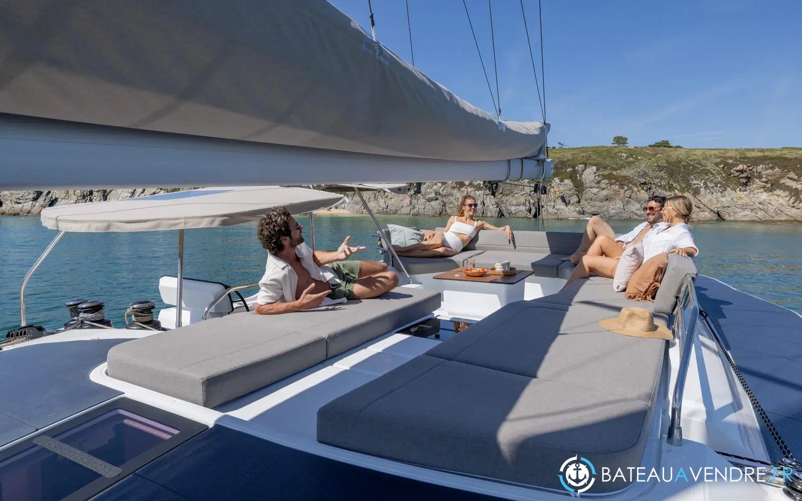 slider 5 Fountaine Pajot FP 48