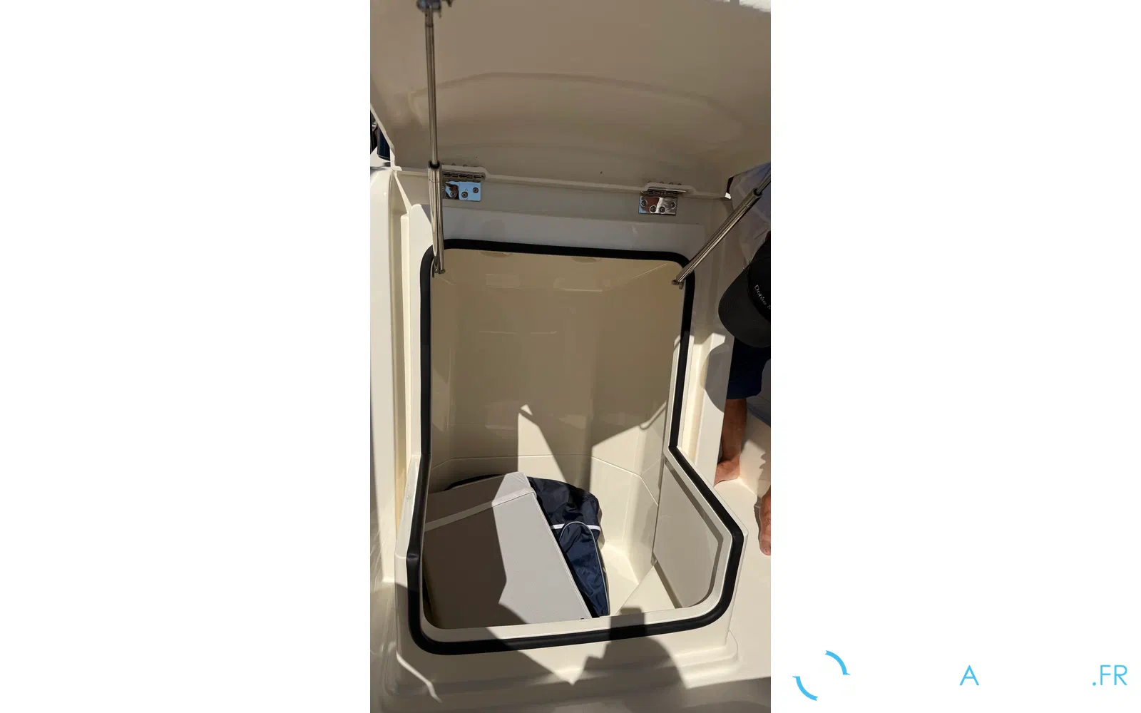 slider 9 Capelli Tempest 800