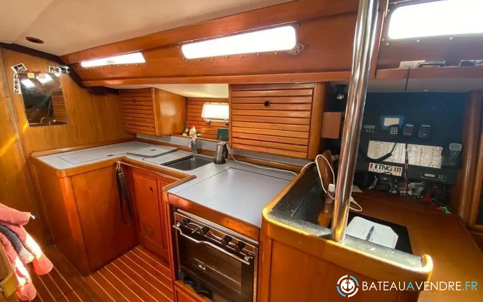 slider 6 Jeanneau Sun Magic 44
