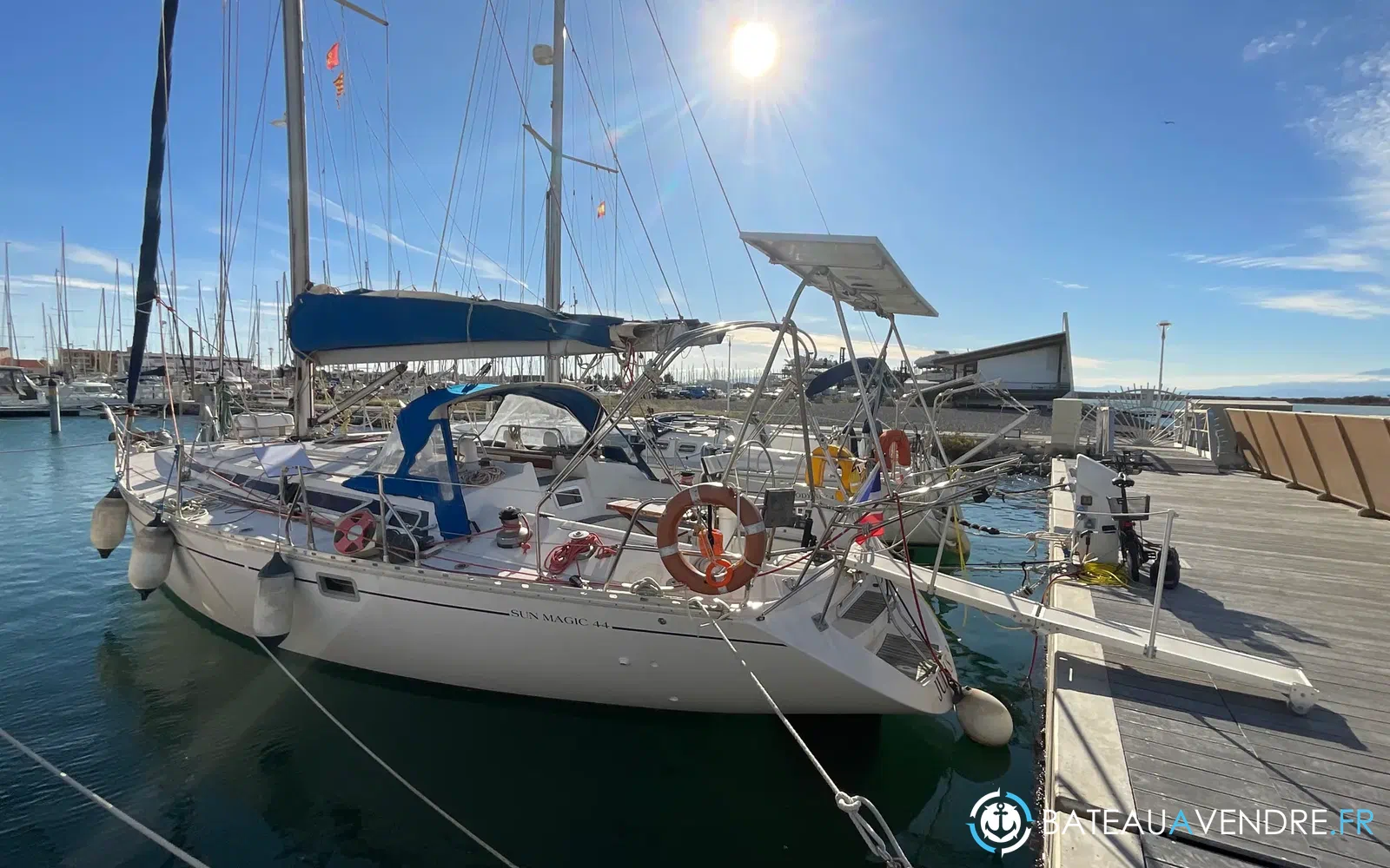 slider 1 Jeanneau Sun Magic 44