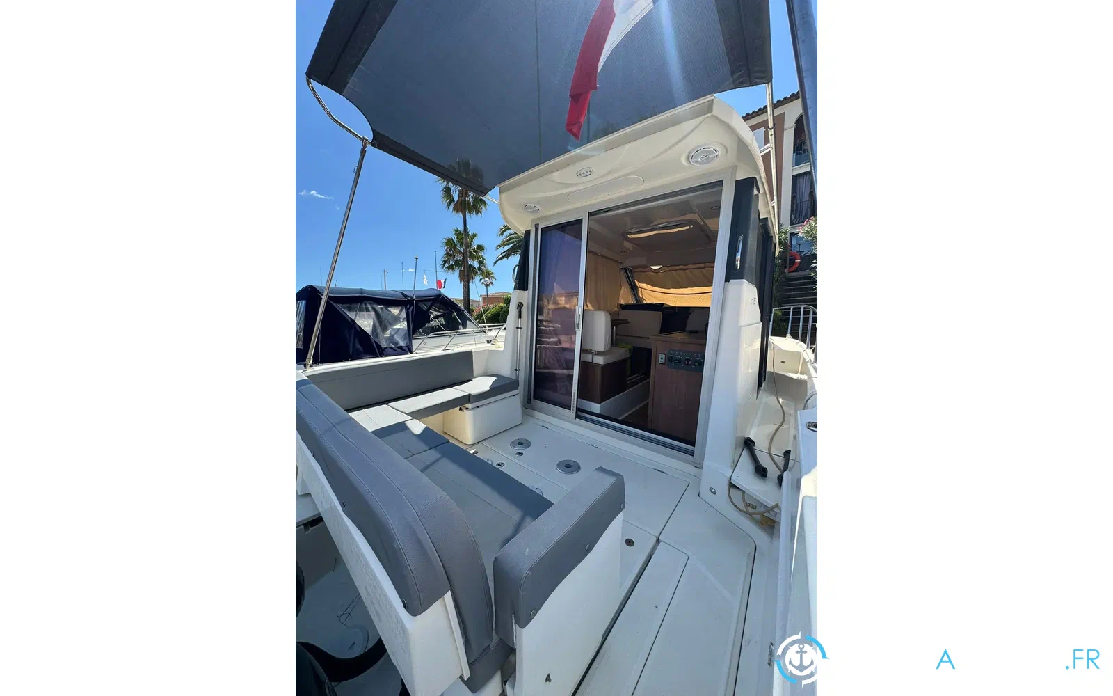slider 5 Quicksilver Activ 855 Weekend