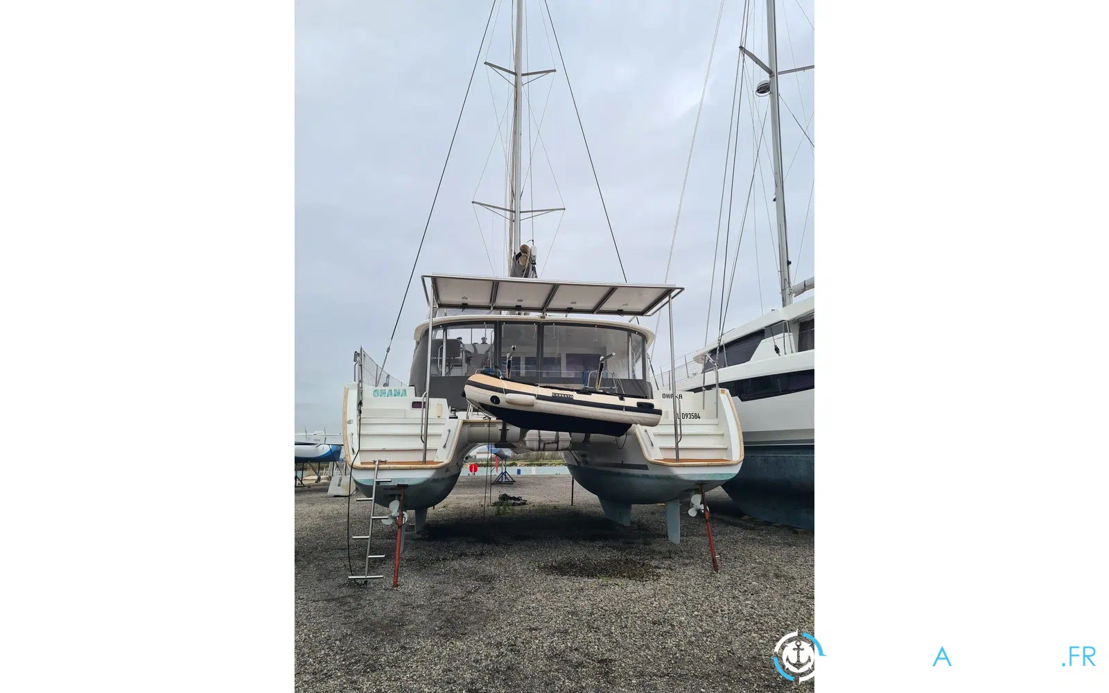 slider 4 Lagoon 400