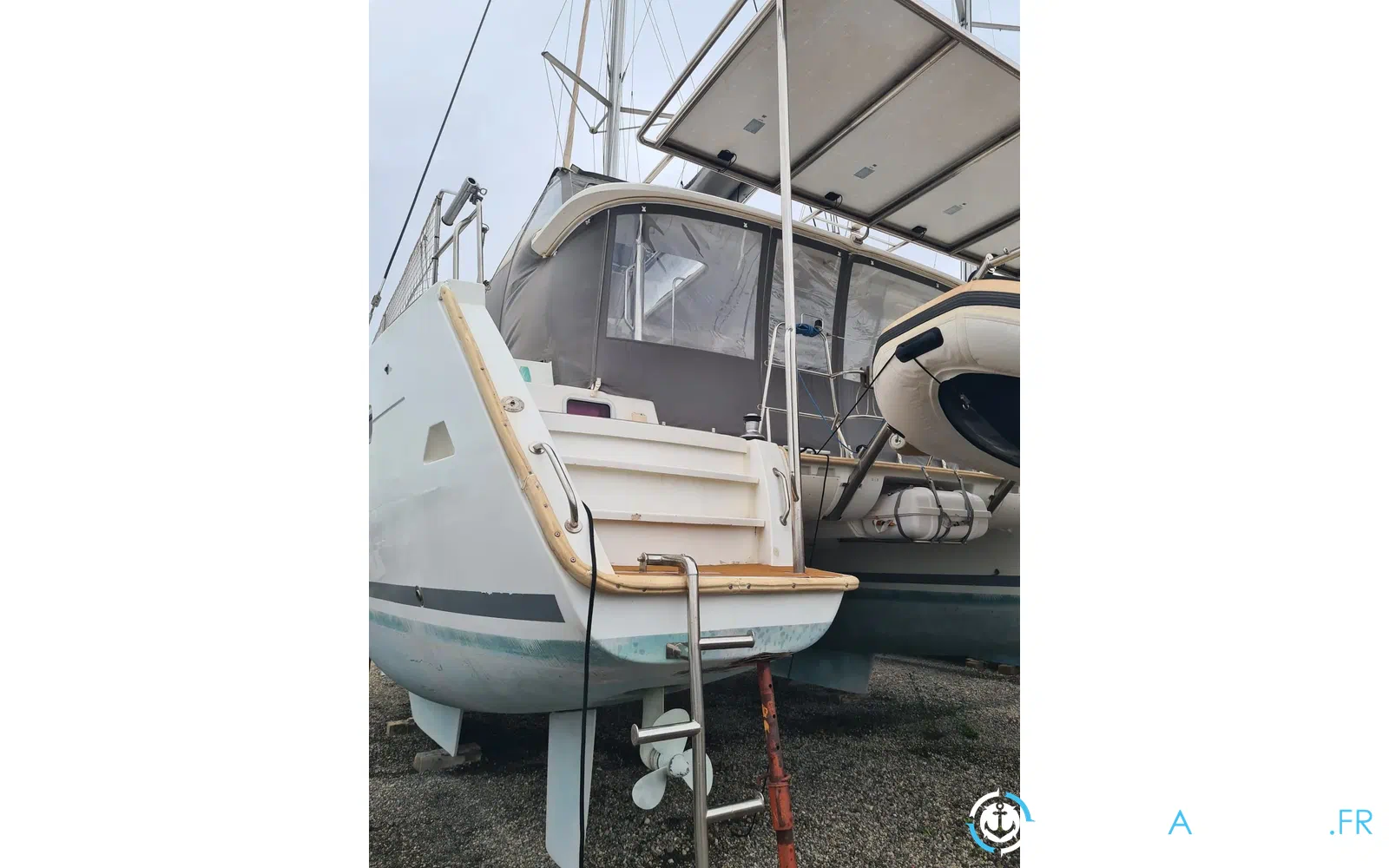 slider 5 Lagoon 400