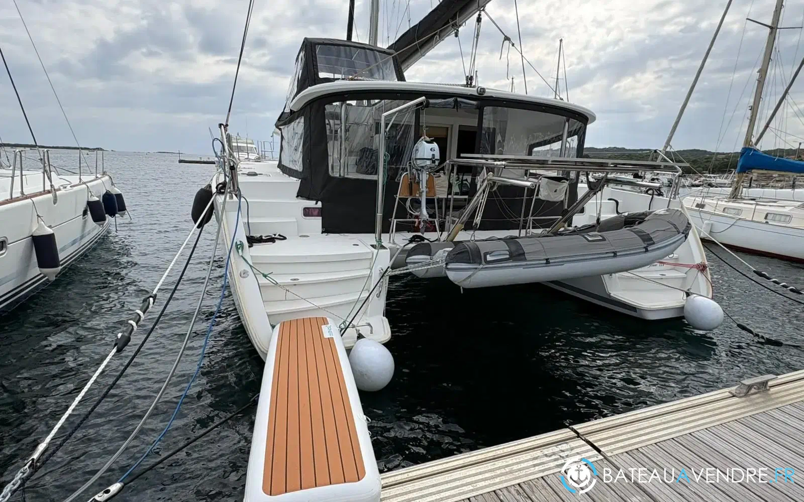 slider 6 Lagoon 400