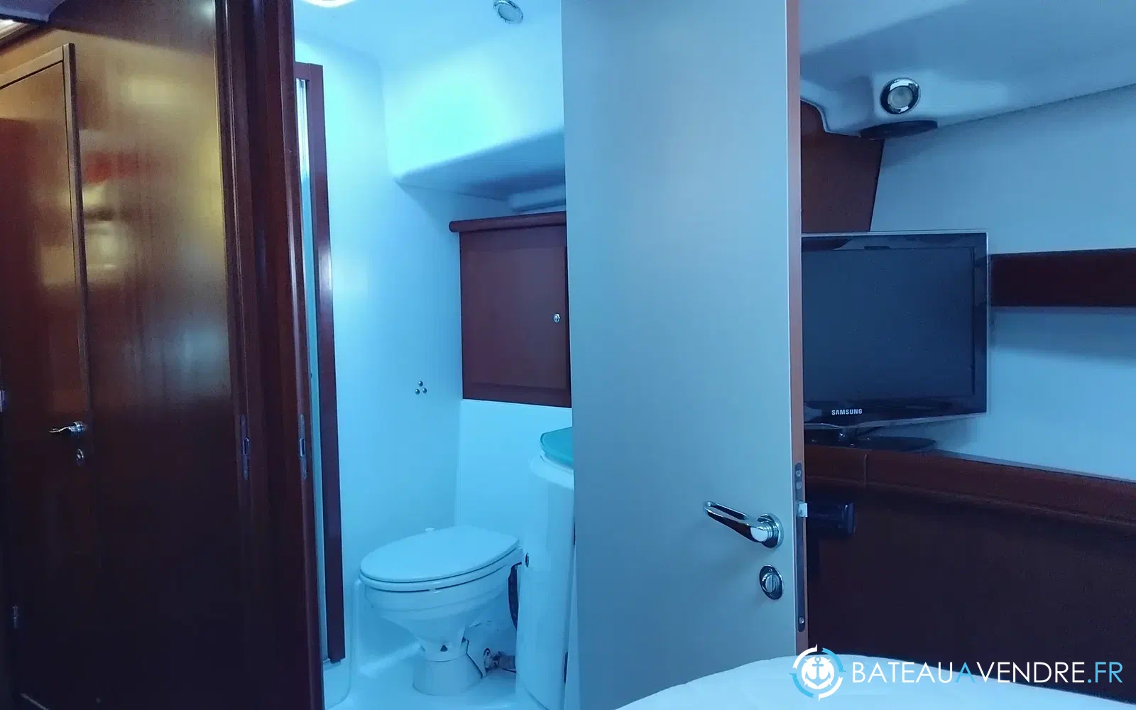 slider 16 Beneteau Swift Trawler 42