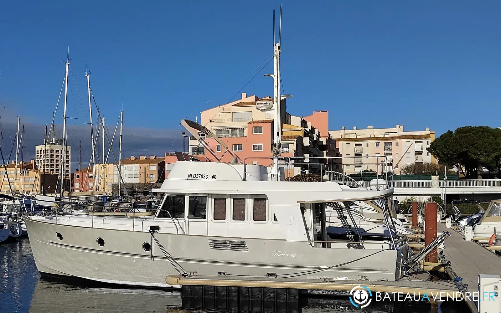 slider 0 Beneteau Swift Trawler 42
