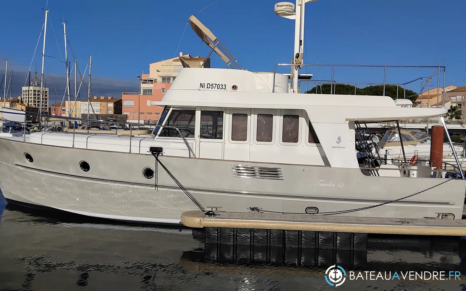 slider 1 Beneteau Swift Trawler 42