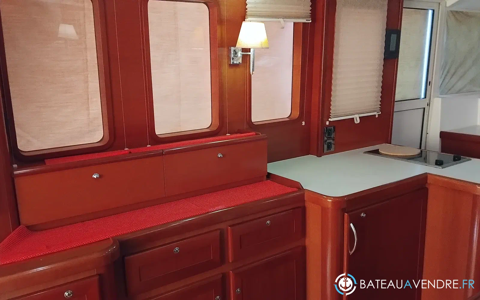 slider 7 Beneteau Swift Trawler 42