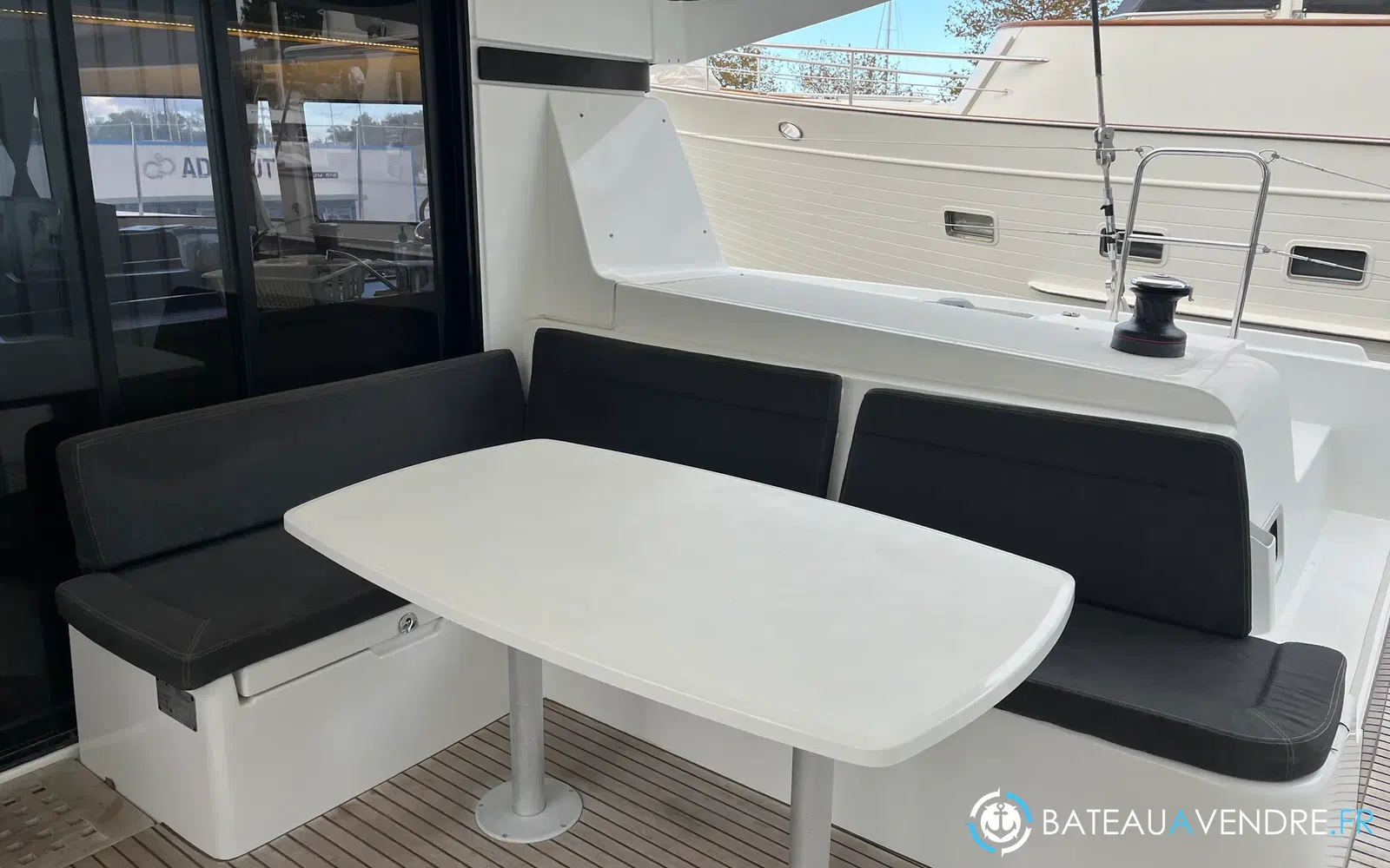 slider 15 Lagoon 42