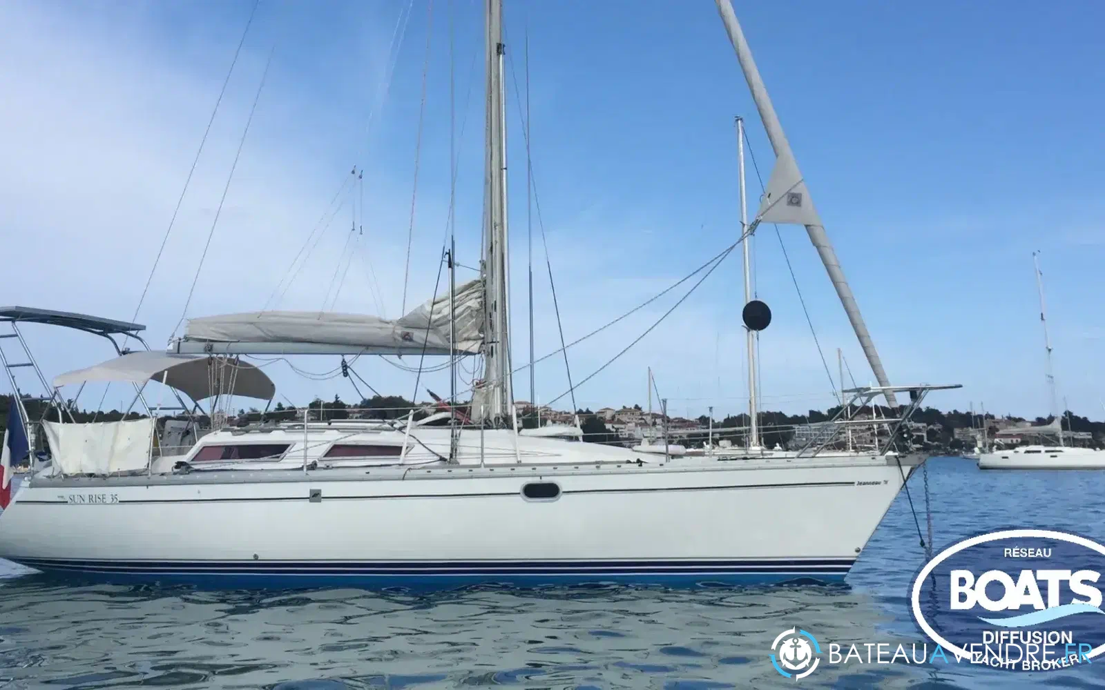 slider 0 Jeanneau Sun Rise 35