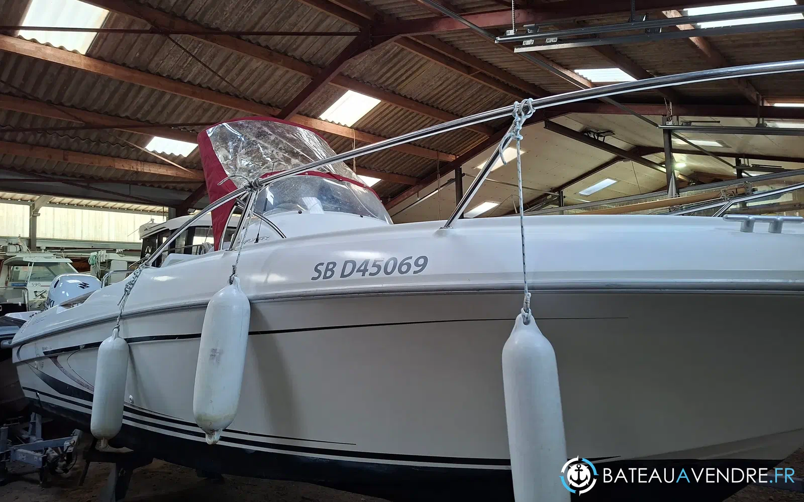 slider 1 Beneteau Flyer 650 Open