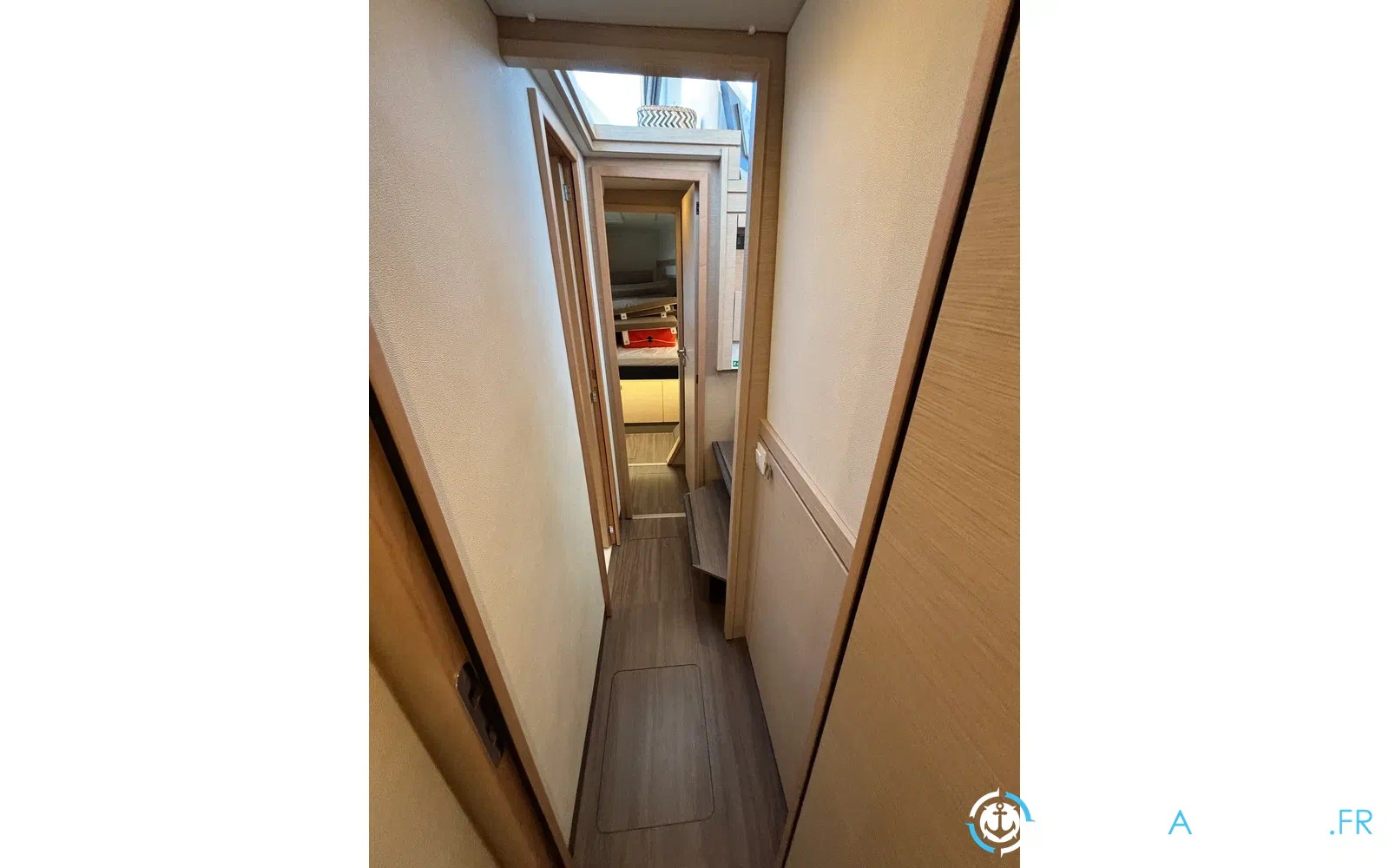 slider 11 Fountaine Pajot Lucia 40