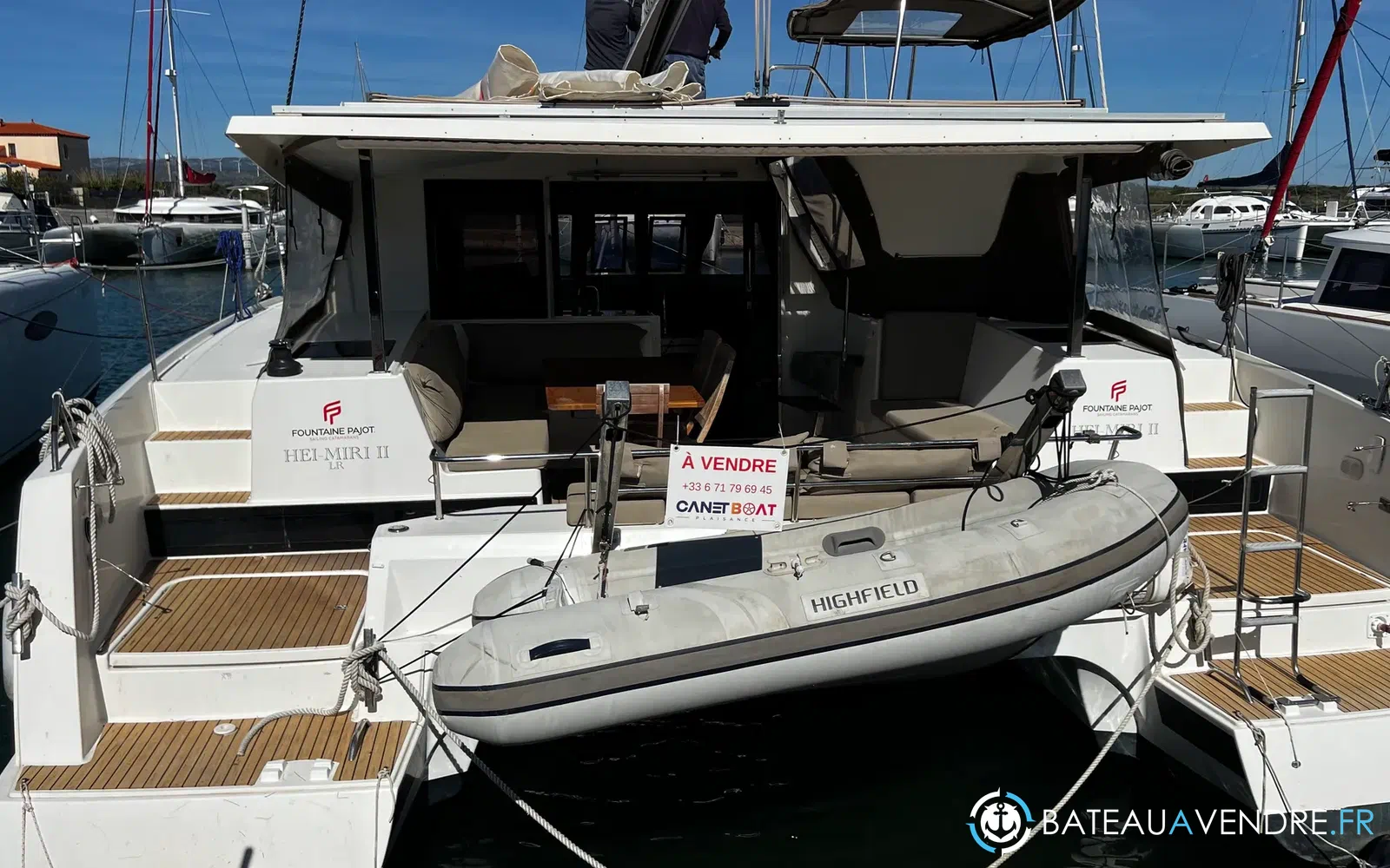 slider 0 Fountaine Pajot Lucia 40