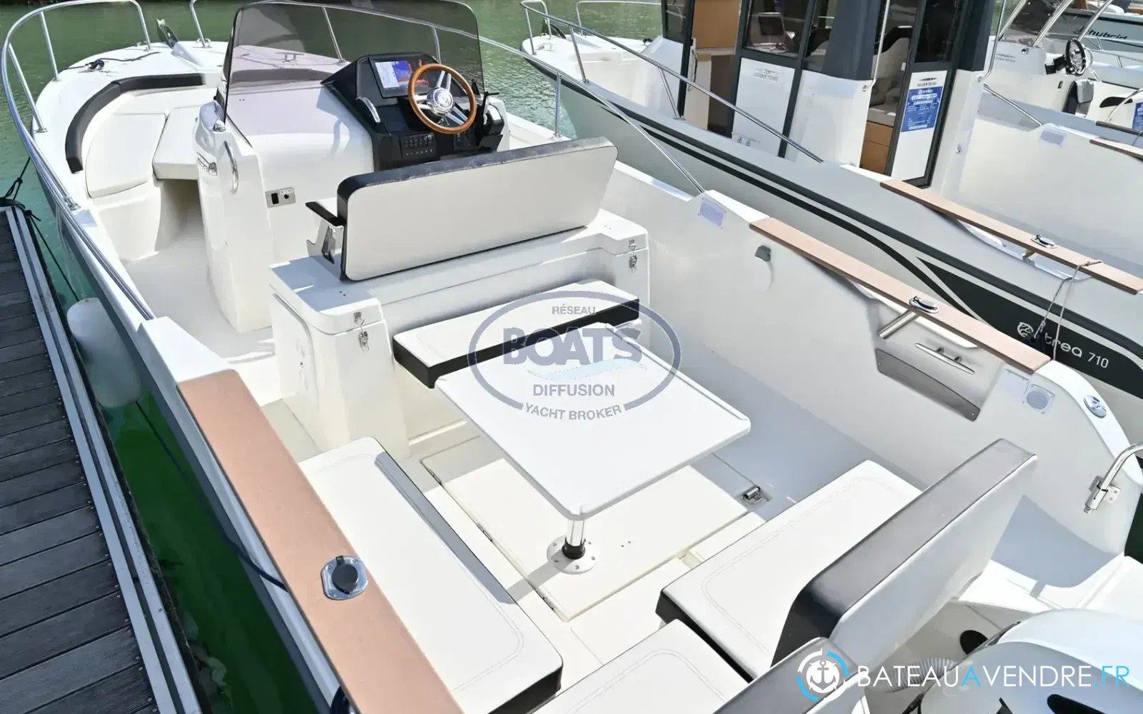 slider 1 Ocqueteau Abaco 710 Open