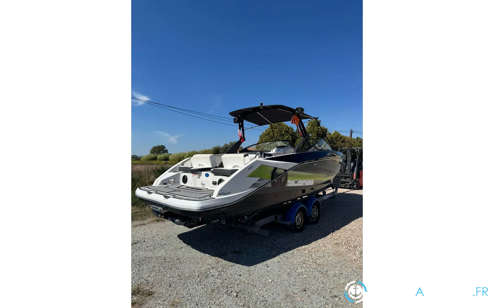 slider 1 Scarab Boats Wake 255