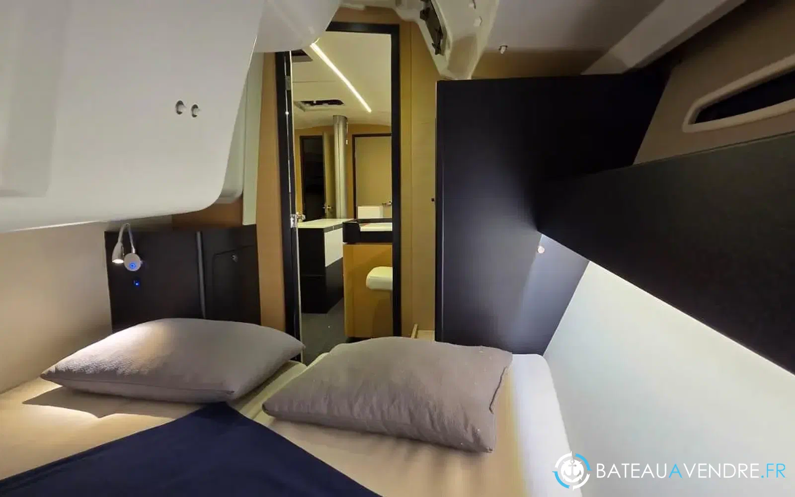 slider 17 Beneteau First 40
