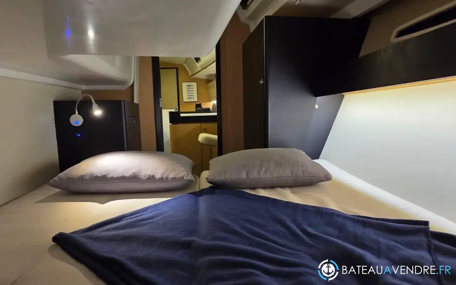 slider 18 Beneteau First 40
