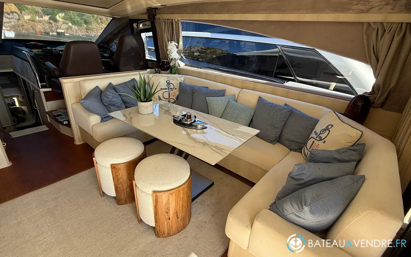 slider 19 Princess V70