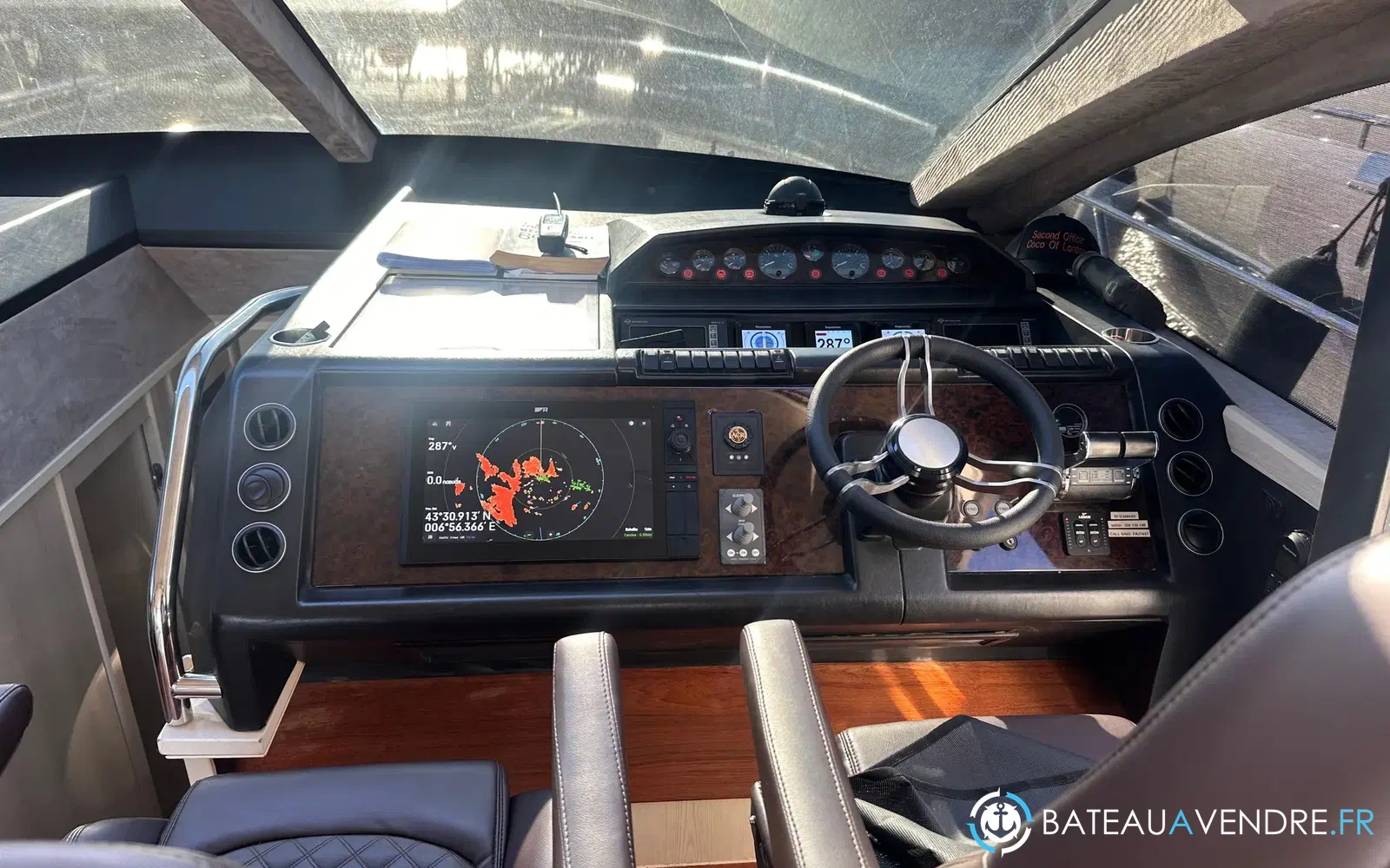 slider 28 Princess V70