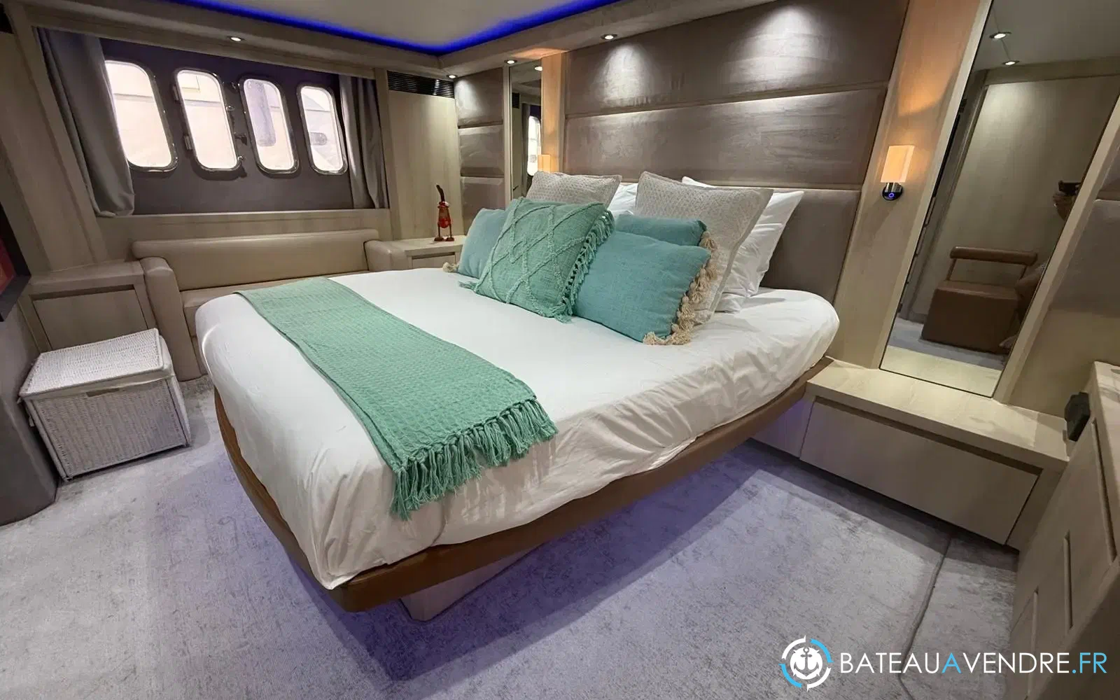 slider 35 Princess V70