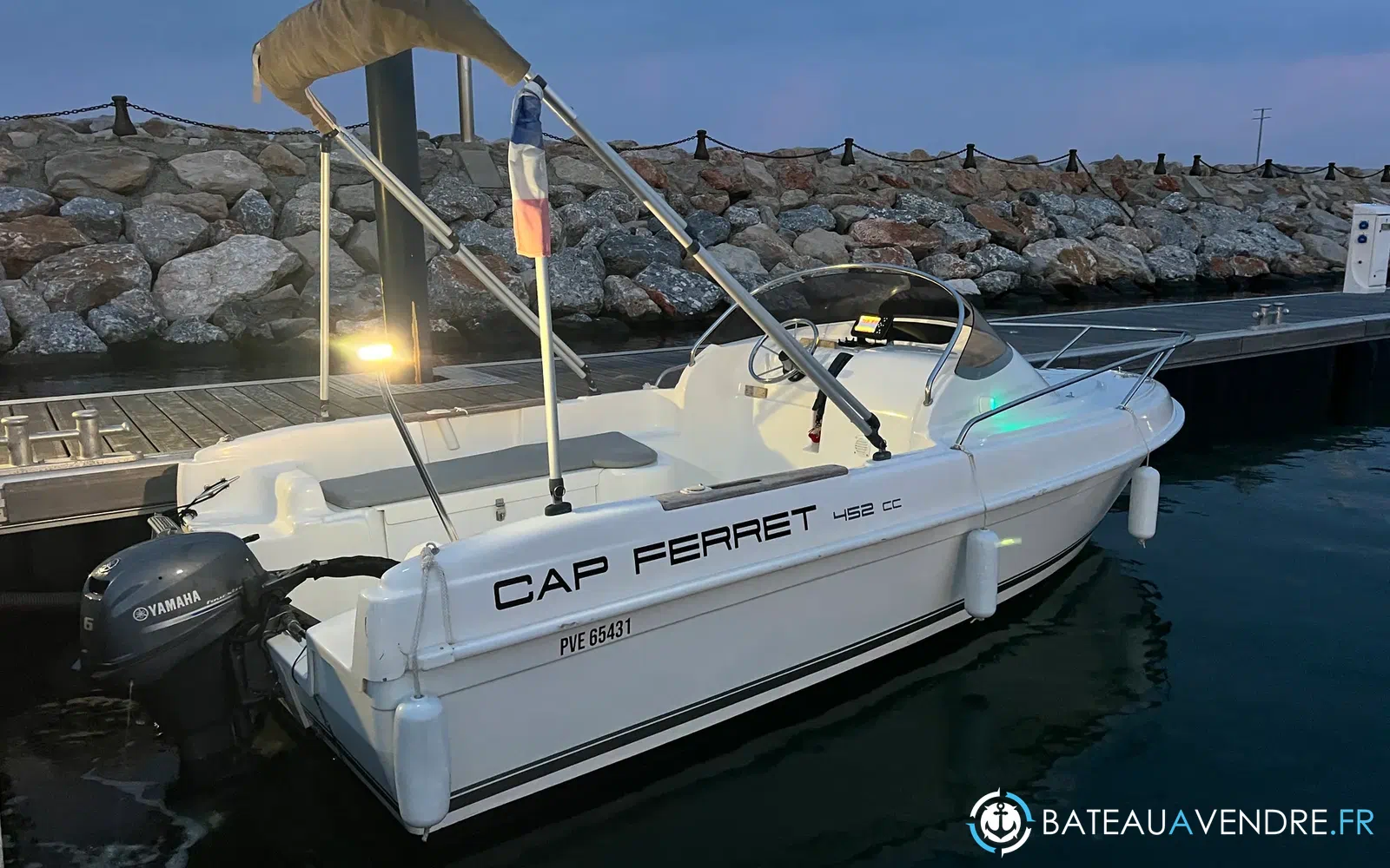 slider 7 B2 Marine Cap Ferret 452