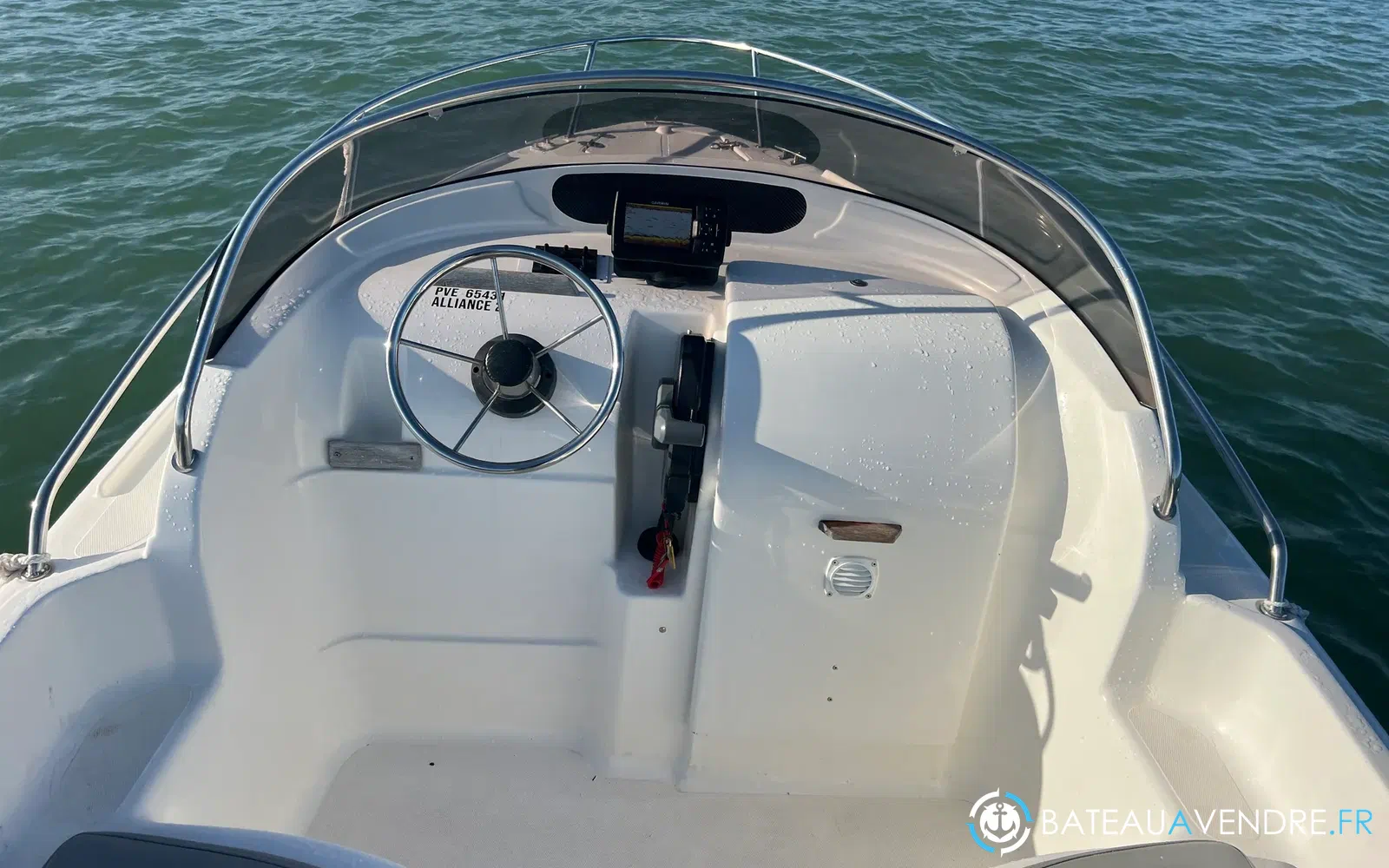 slider 6 B2 Marine Cap Ferret 452