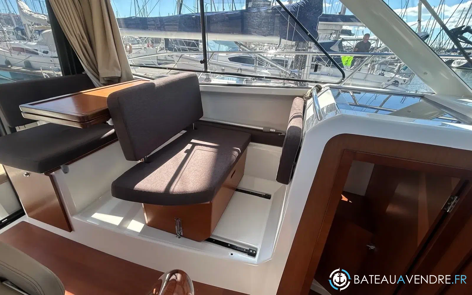 slider 17 Jeanneau Merry Fisher 855