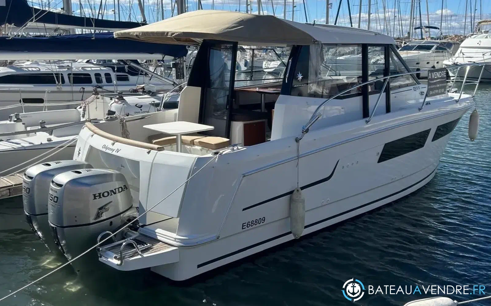 slider 2 Jeanneau Merry Fisher 855