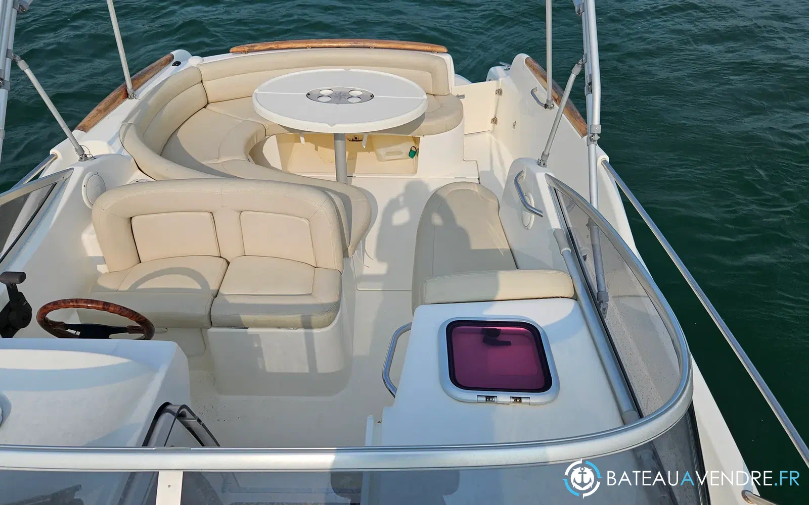slider 28 Jeanneau Leader 805