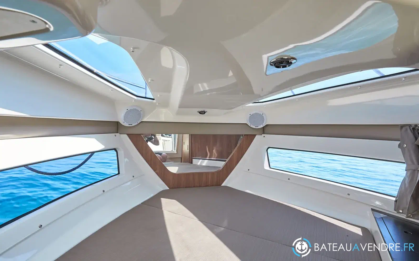 slider 3 Quicksilver Activ 755 Cruiser