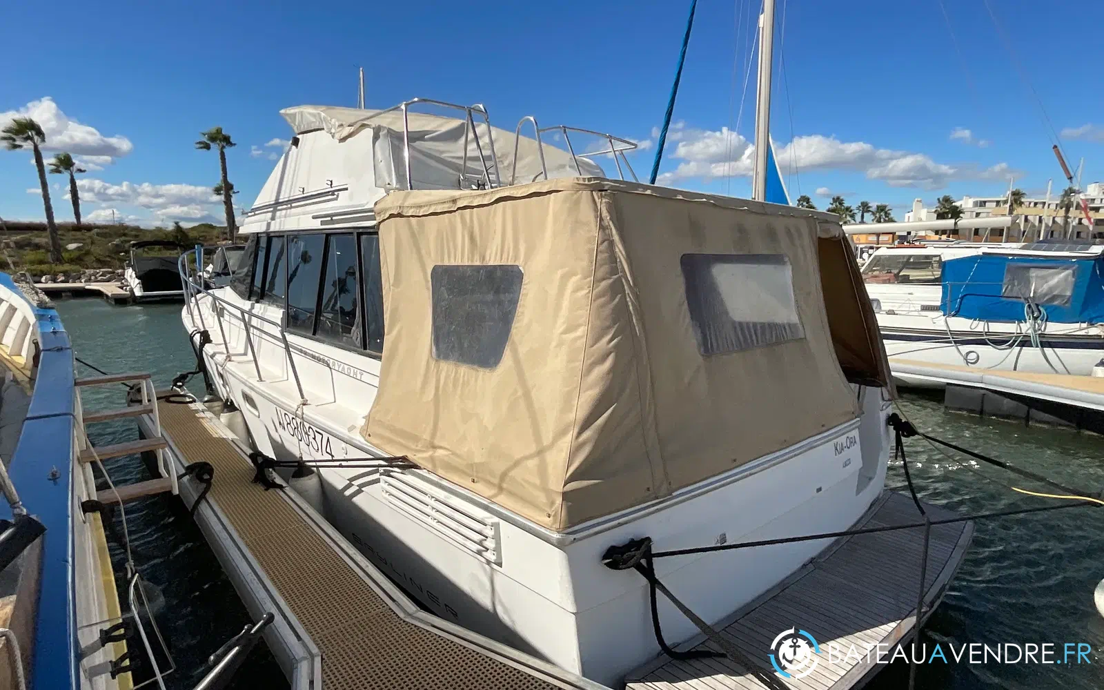 slider 2 Bayliner 3288 Fly