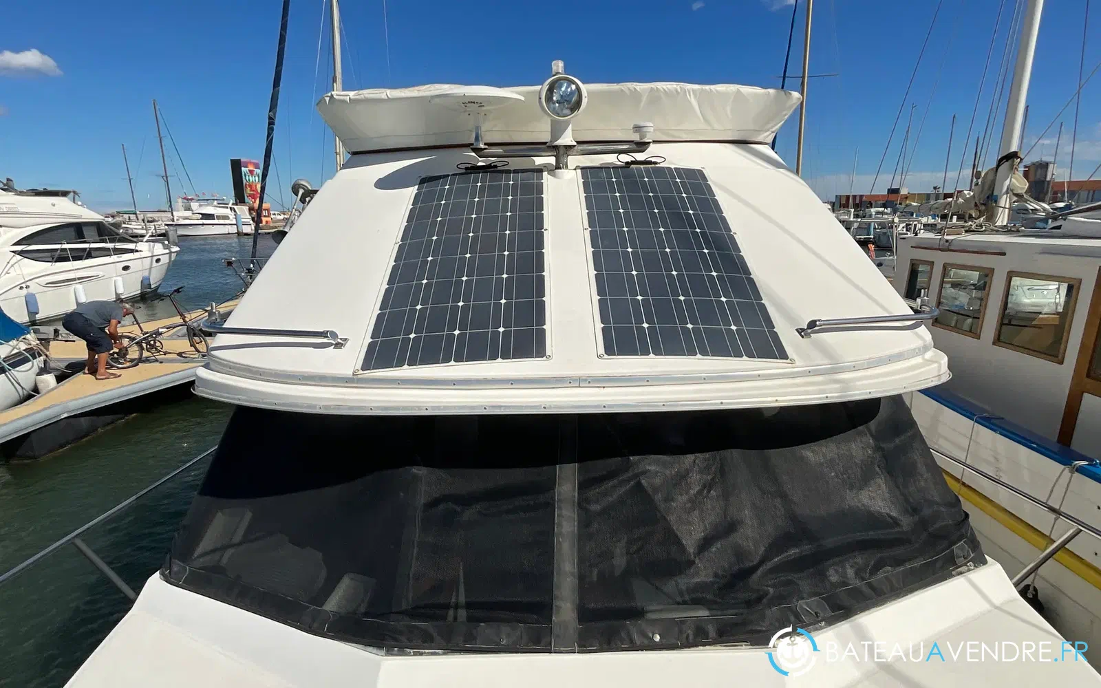 slider 6 Bayliner 3288 Fly