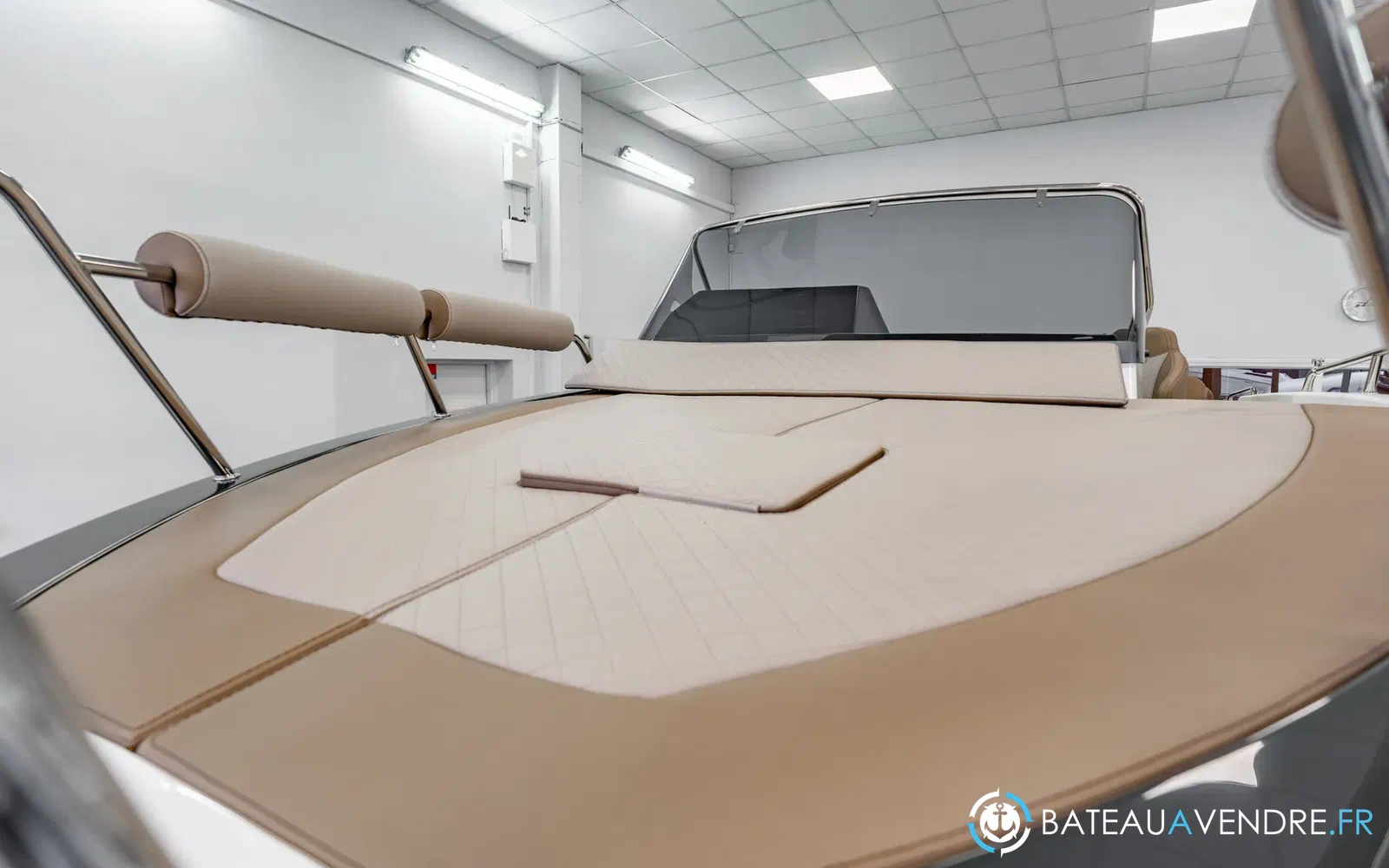 slider 22 Trident Marine 640 SUNDECK