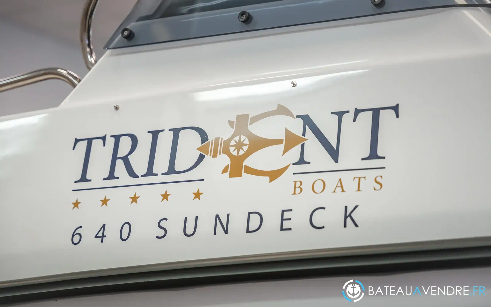slider 32 Trident Marine 640 SUNDECK