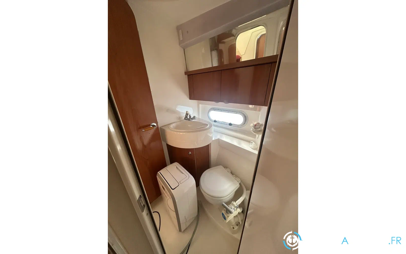 slider 15 Sealine F 34