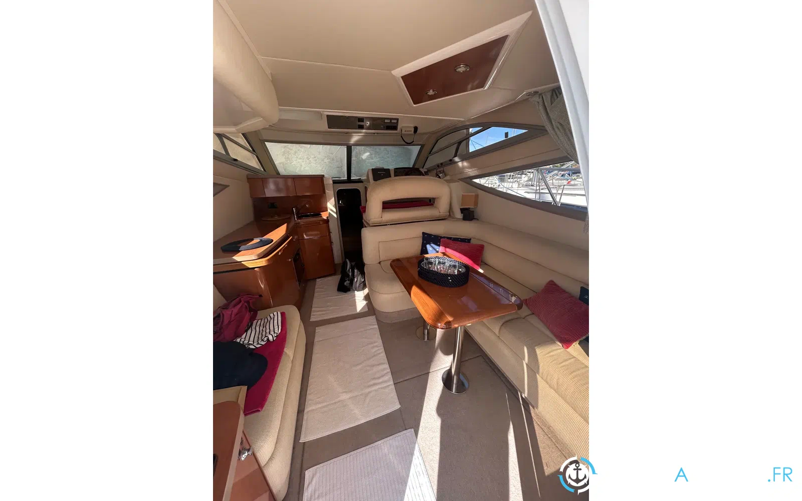 slider 24 Sealine F 34
