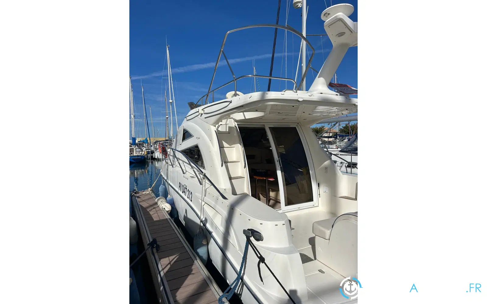 slider 1 Sealine F 34