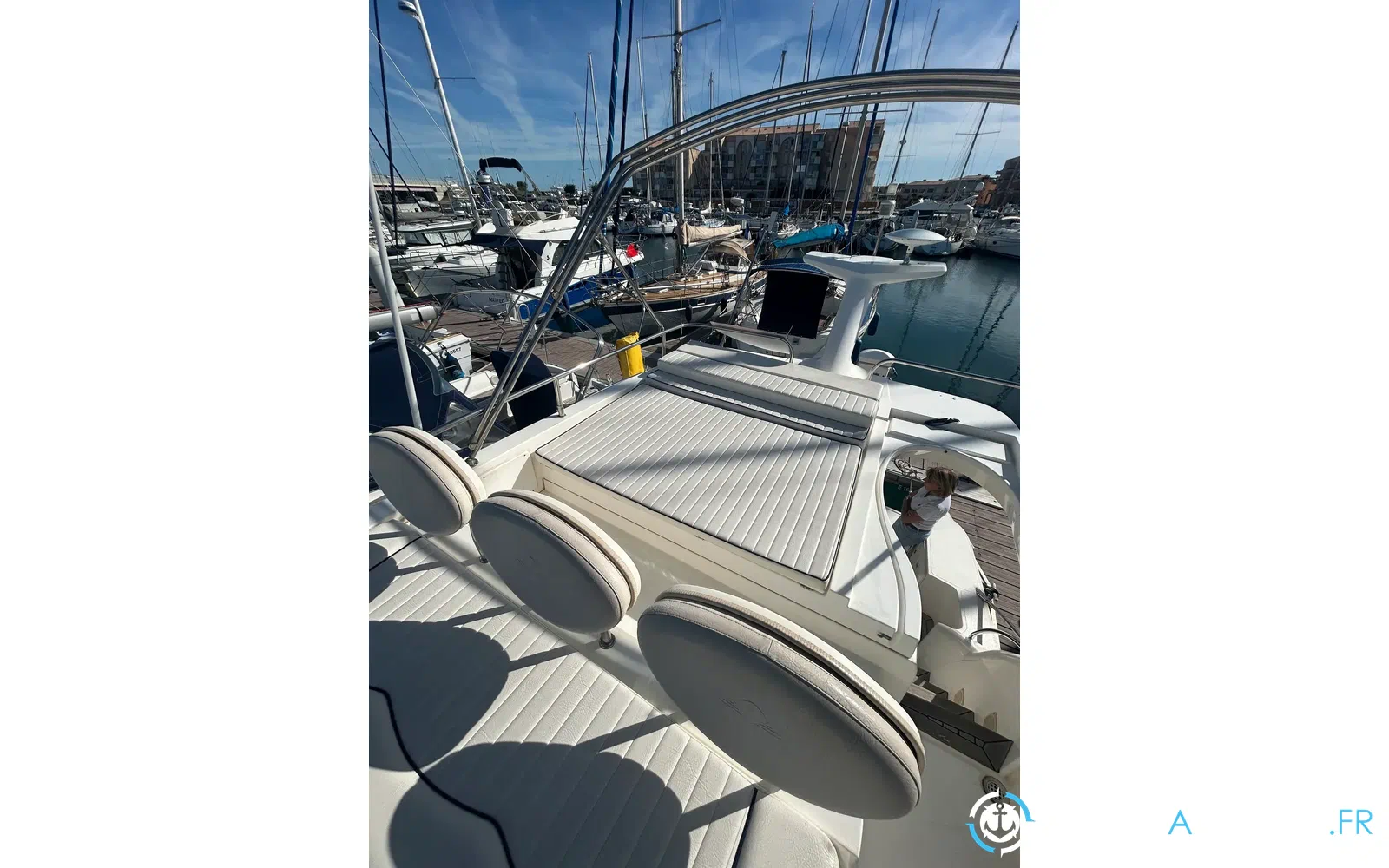 slider 29 Sealine F 34