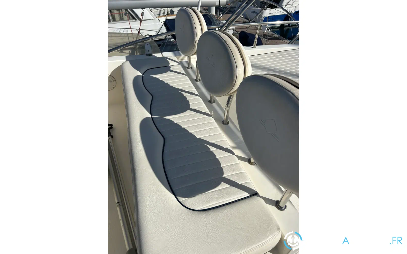 slider 32 Sealine F 34