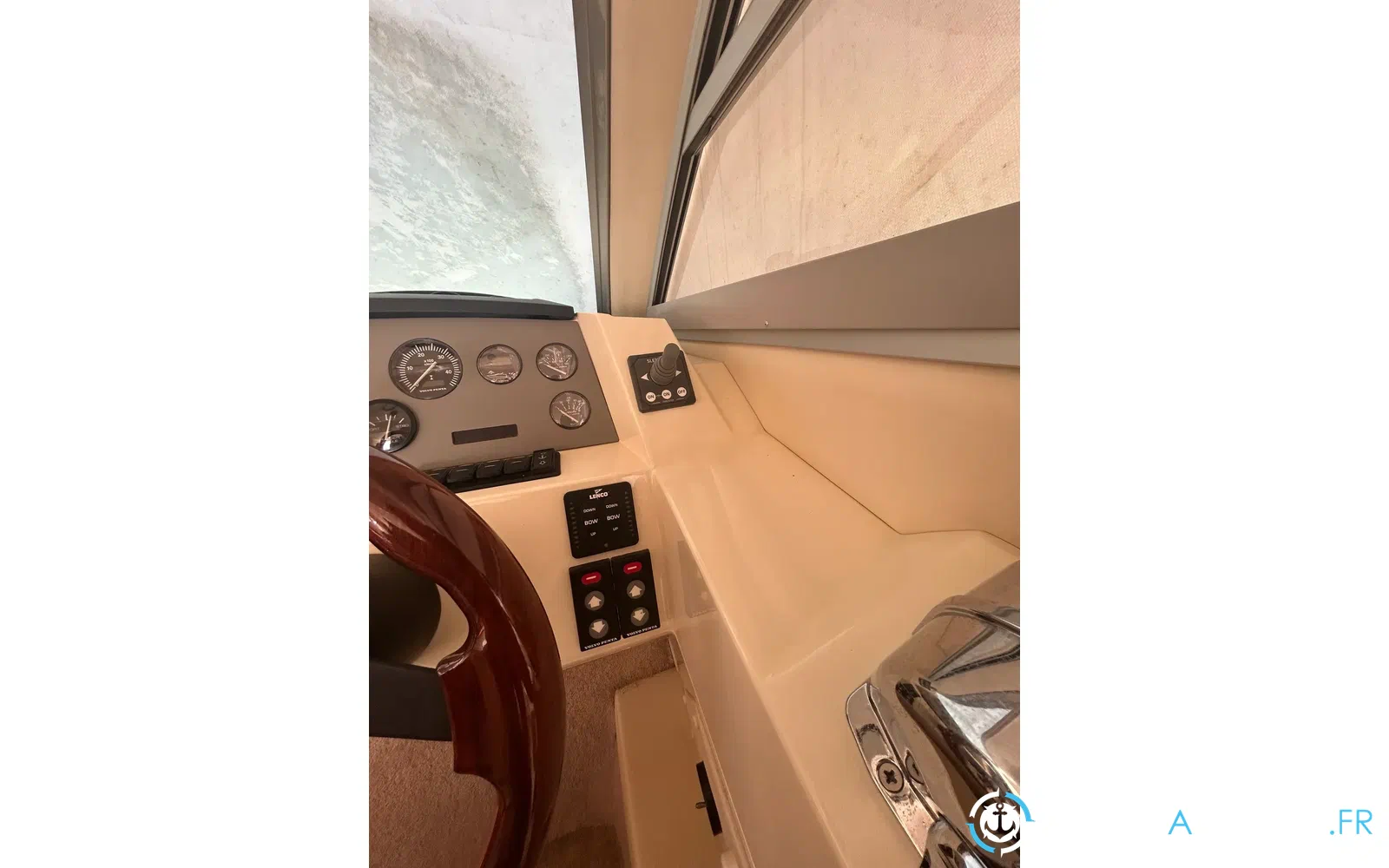 slider 6 Sealine F 34