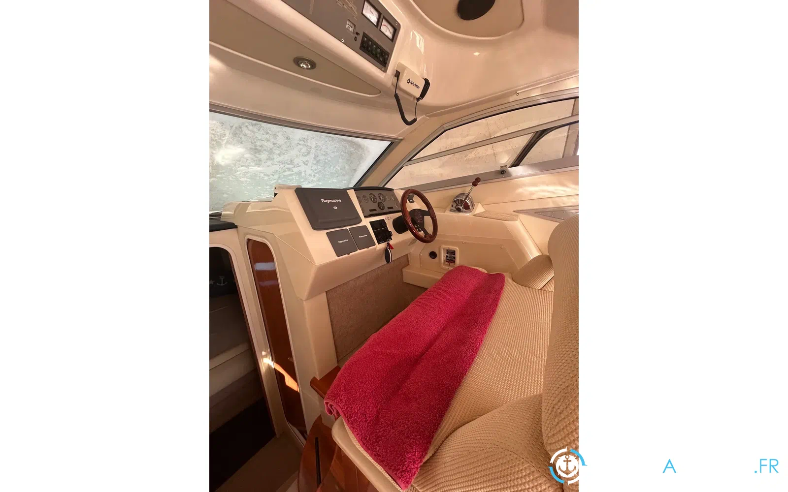 slider 8 Sealine F 34