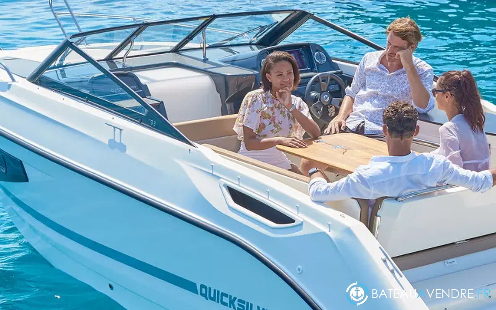 slider 1 Quicksilver Activ 755 Cruiser