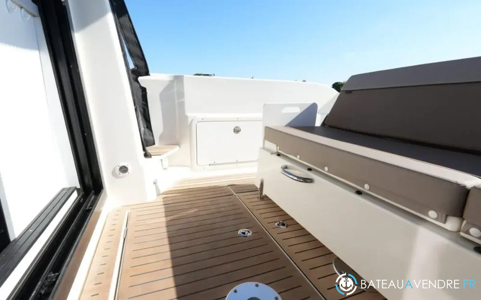 slider 8 Quicksilver Activ 905 Weekend