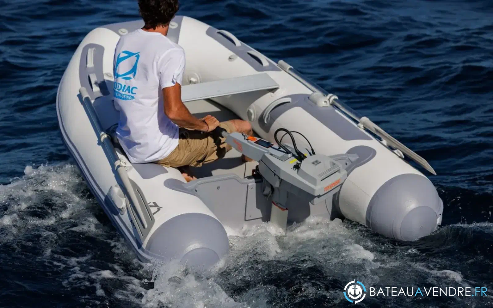 slider 0 Zodiac Cadet 310 Aero