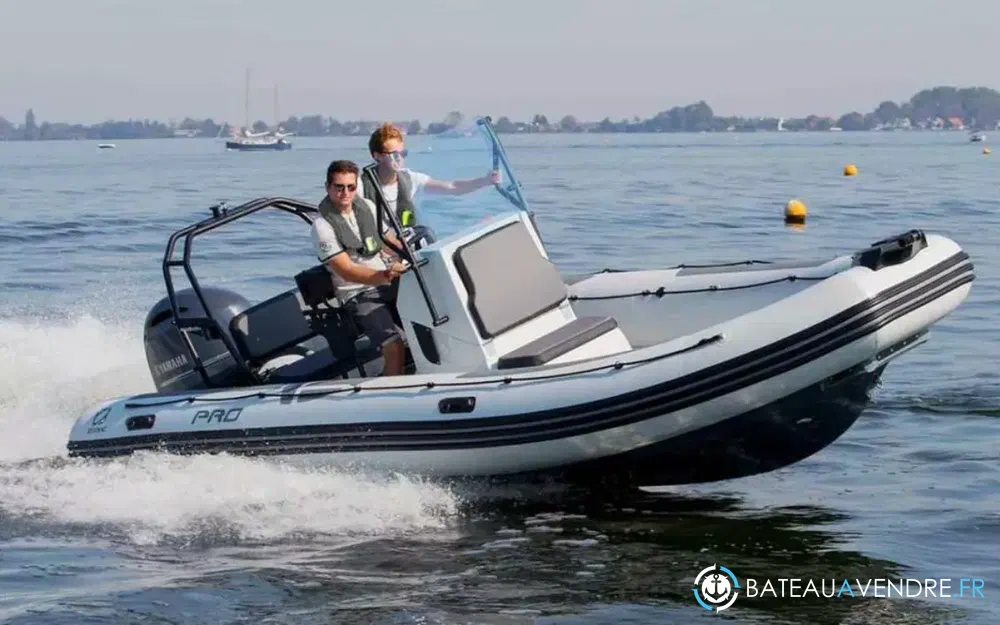 Zodiac Yachtline  photo 2