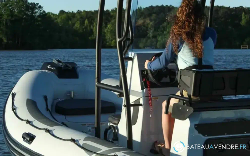 Zodiac Yachtline  photo 4