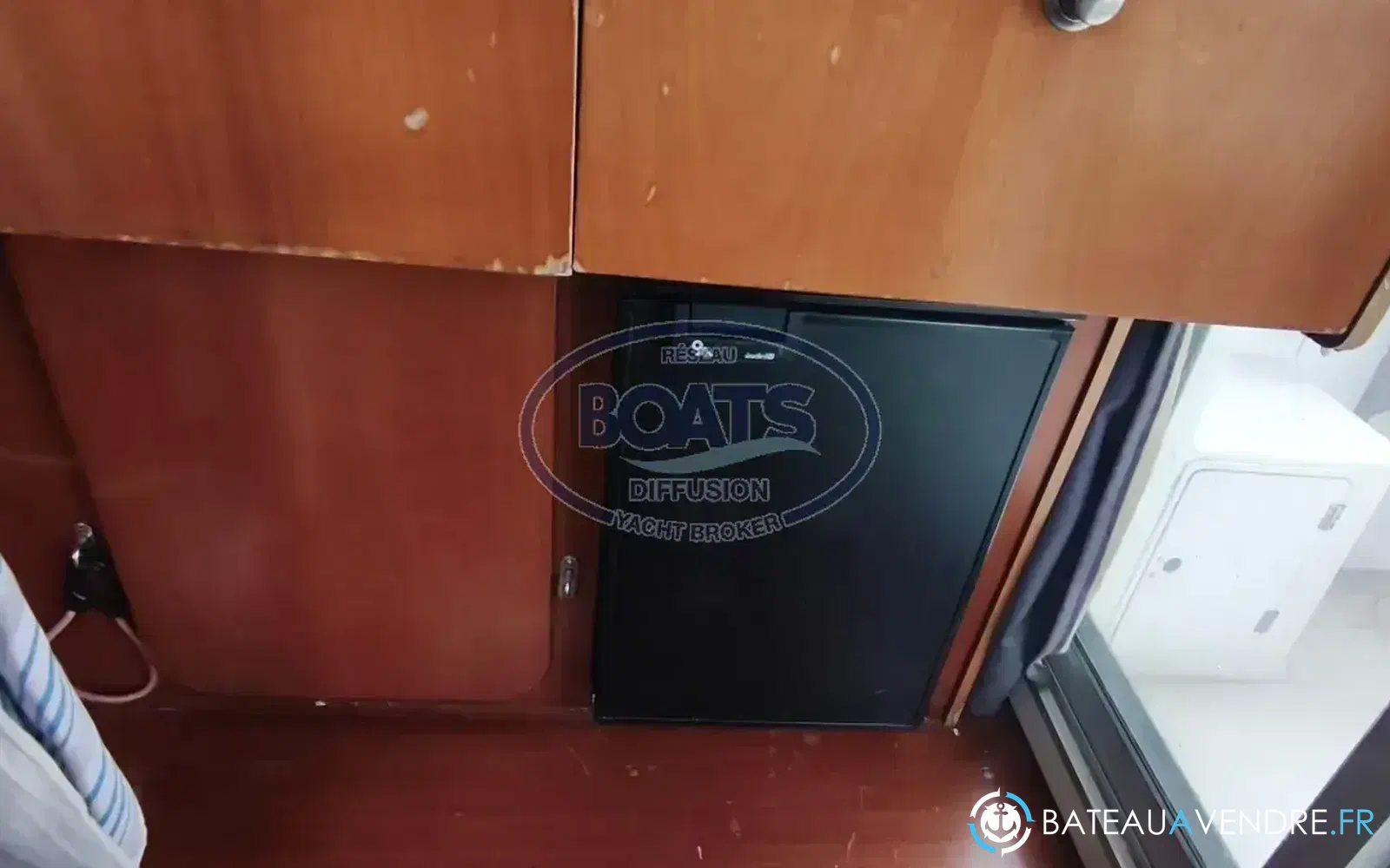 slider 13 Beneteau Antares 8